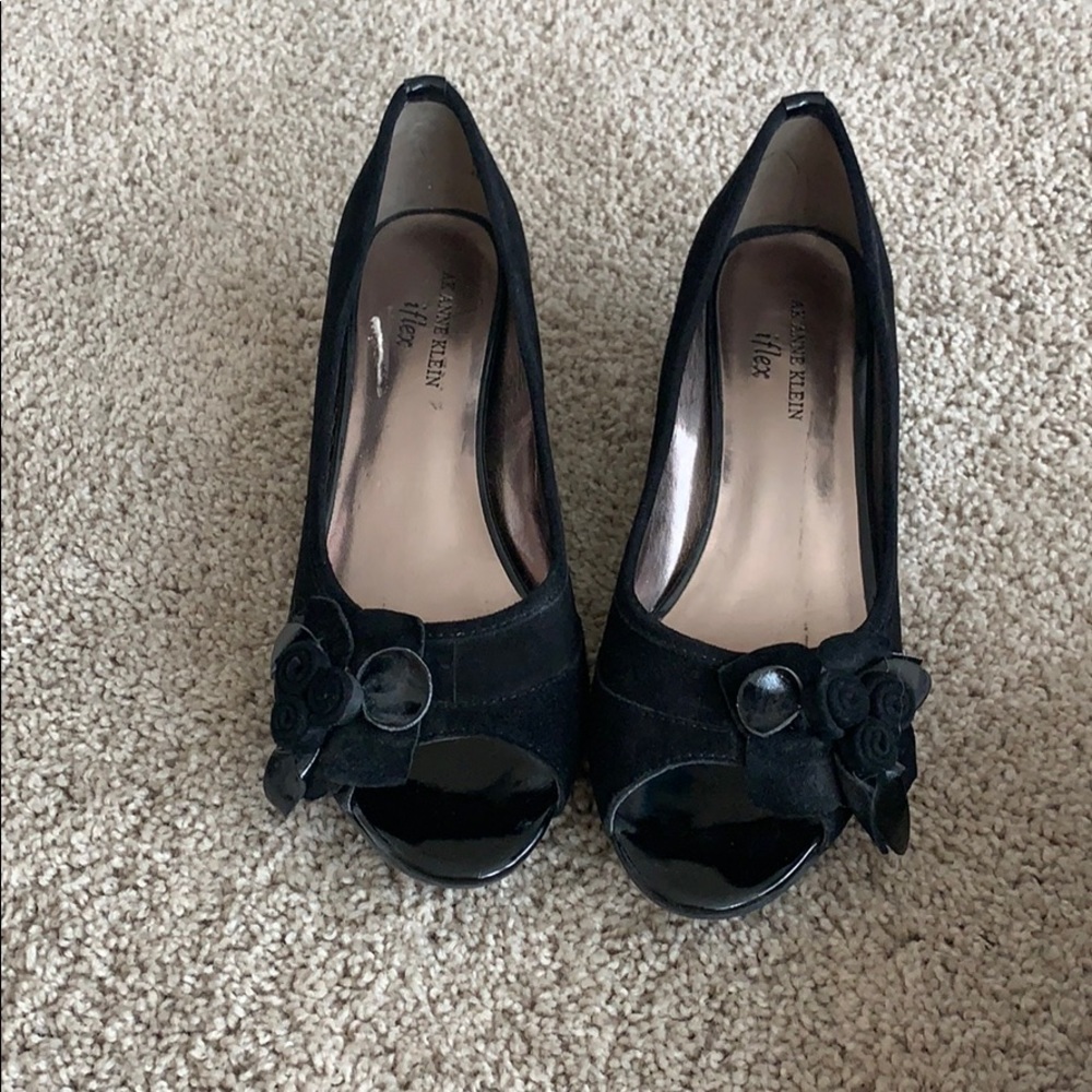 Anne Klein shoes old but new✨